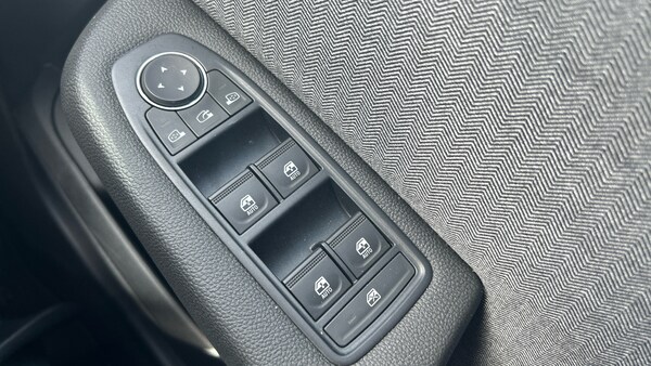 Used Renault Clio 2025 for sale - 76159880: Photo 21