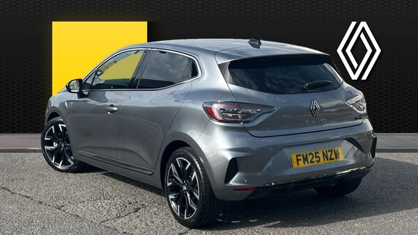 Used Renault Clio 2025 for sale - 76159880: Photo 2