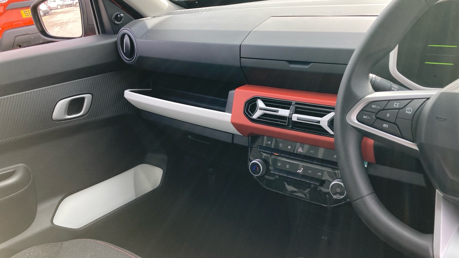 Used Dacia Spring 2025 for sale - 76343877: Photo 14