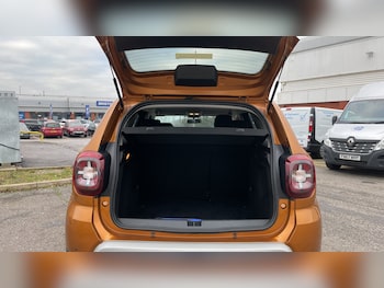 Used Dacia Duster 2019 for sale - 76807403: Photo