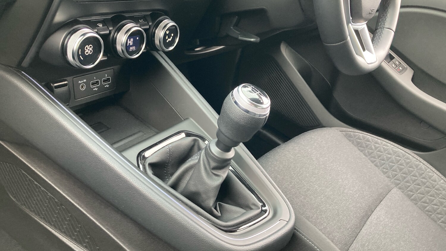 Used Renault Clio 2022 for sale - 77789454: Photo 13