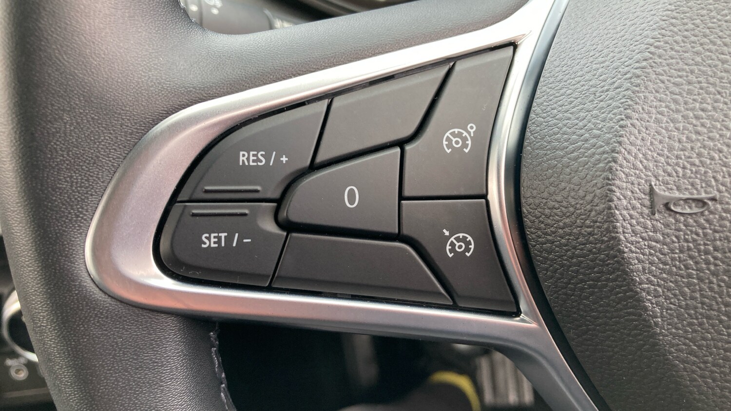 Used Renault Clio 2022 for sale - 77789454: Photo 23