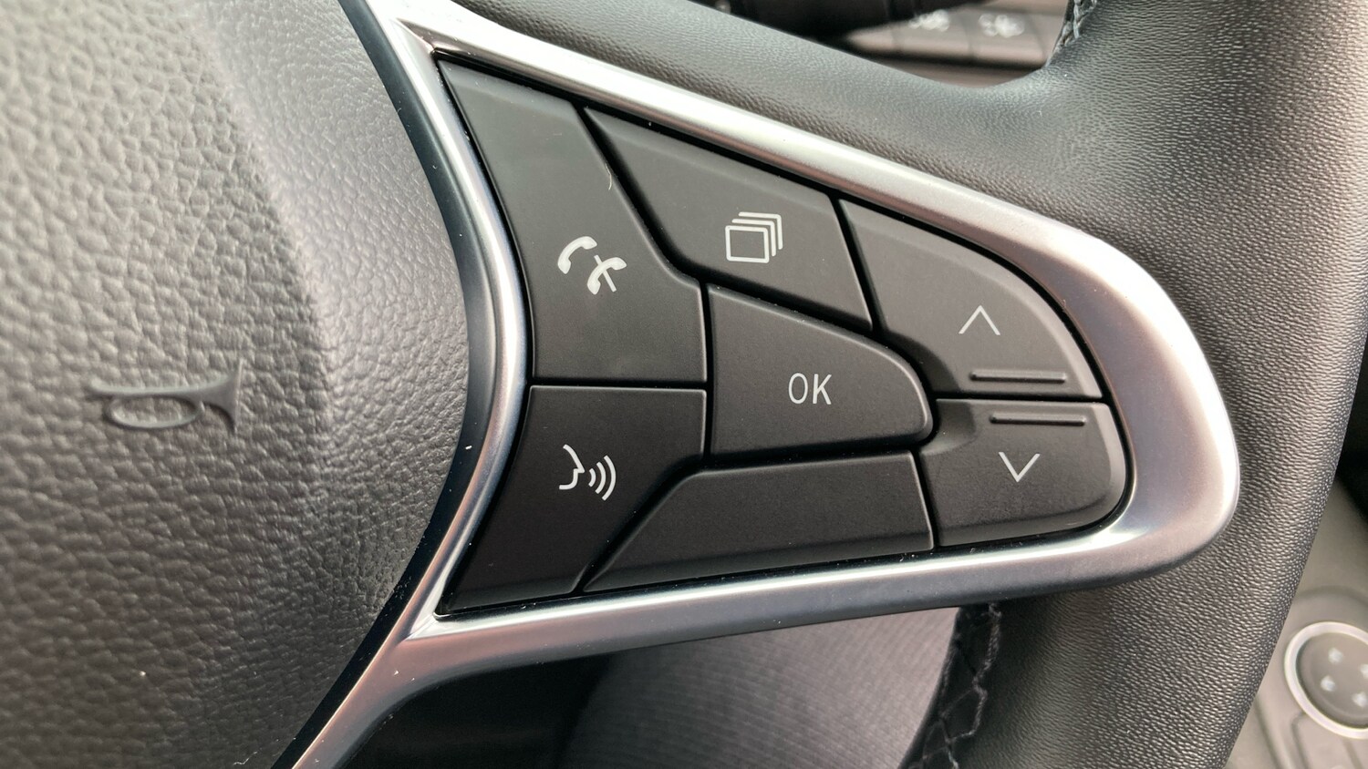 Used Renault Clio 2022 for sale - 77789454: Photo 24