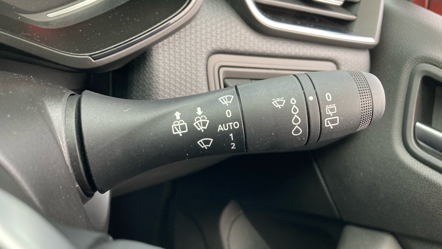 Used Renault Clio 2022 for sale - 77789454: Photo 25