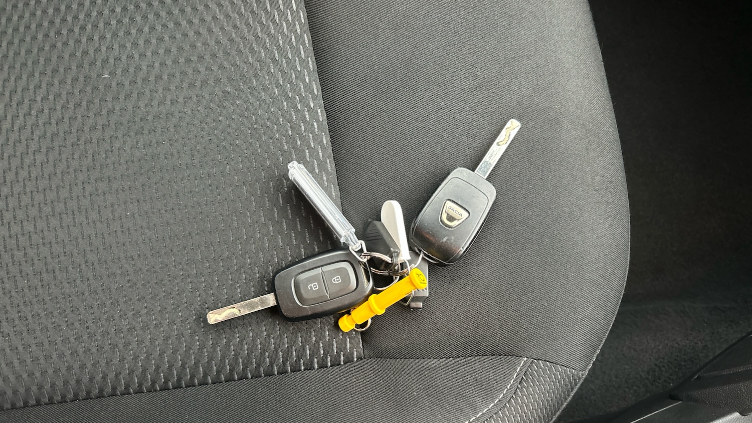 Used Dacia Duster 2020 for sale - 76918802: Photo 20