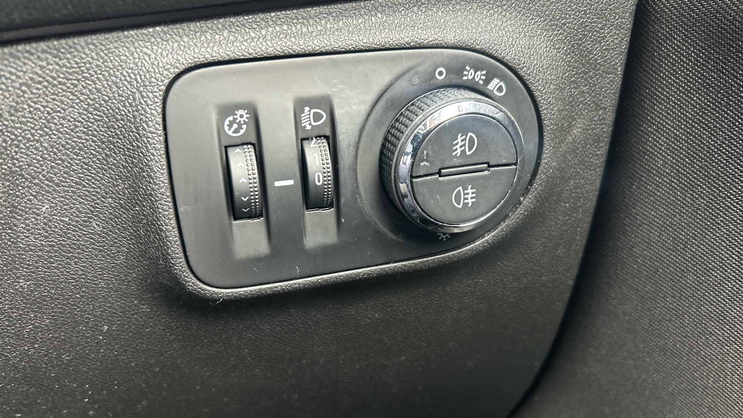 Used Vauxhall Corsa 2018 for sale - 77789458: Photo 27