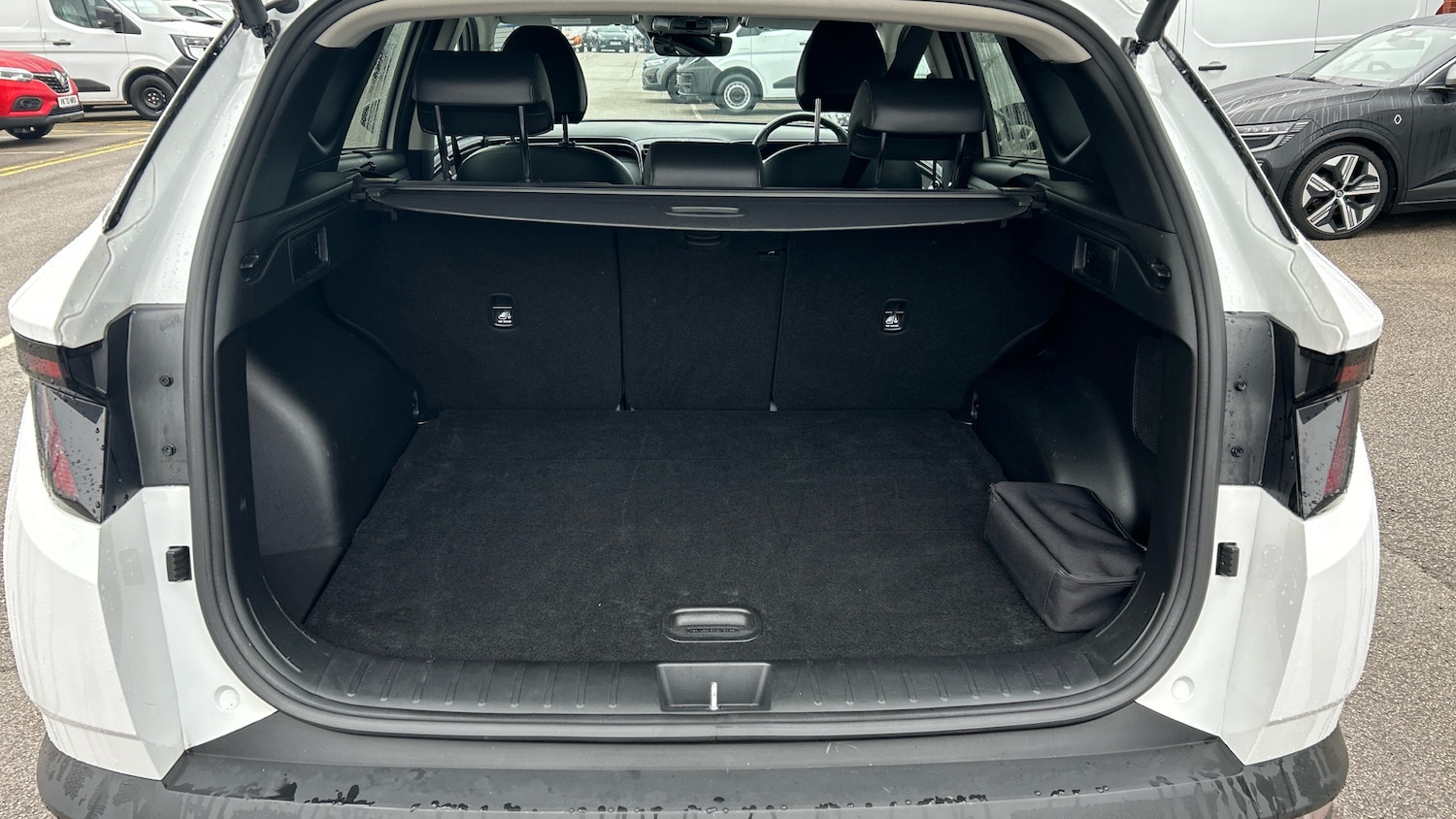 Used Hyundai TUCSON 2022 for sale - 77222858: Photo 4