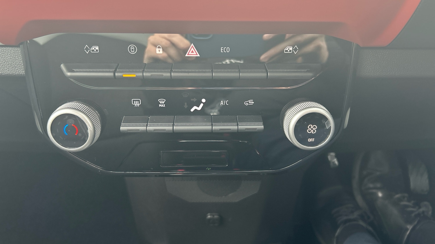 Used Dacia Spring 2025 for sale - 76343870: Photo 25
