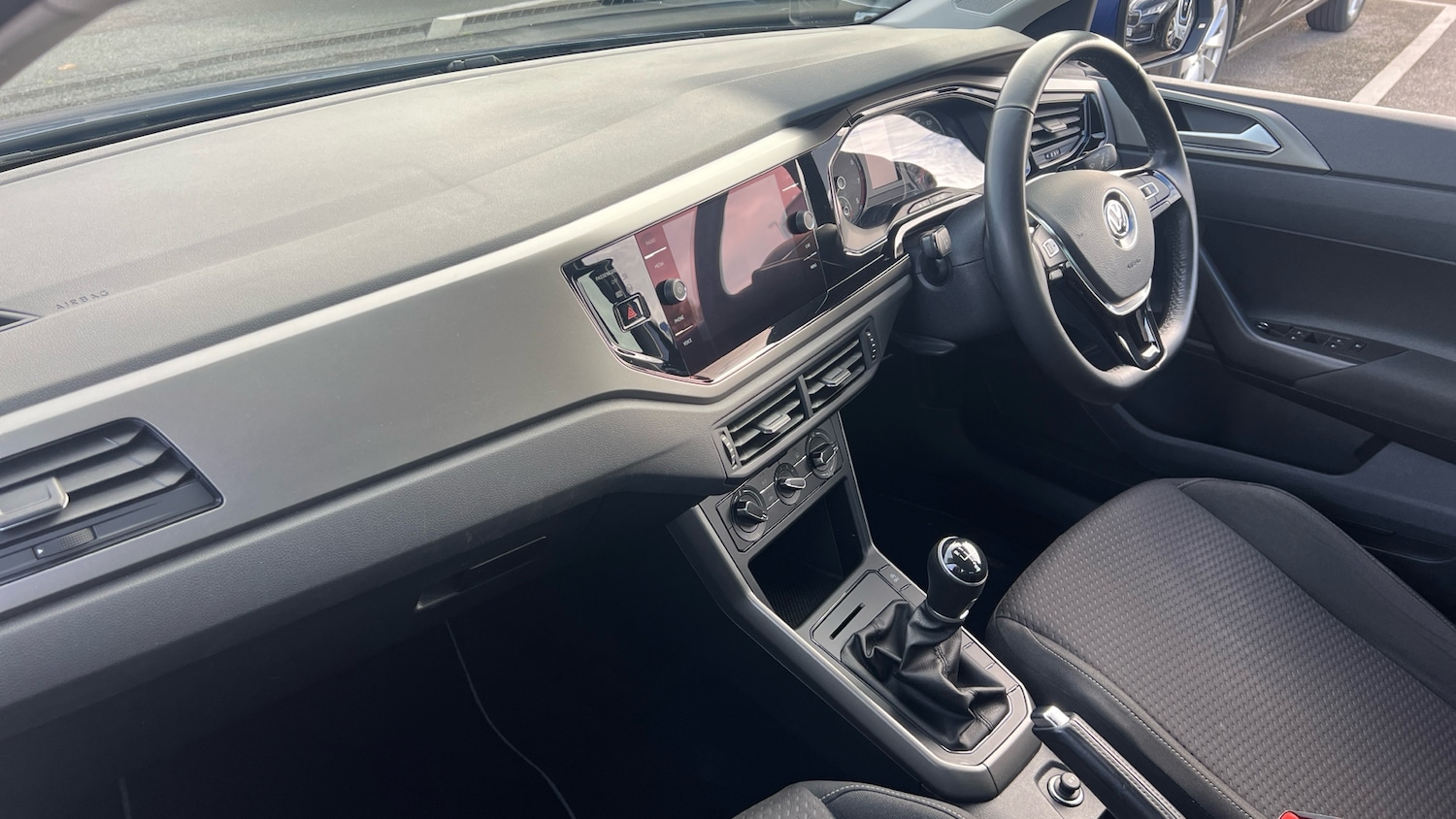 Used Volkswagen Polo 2019 for sale - 76290453: Photo 9
