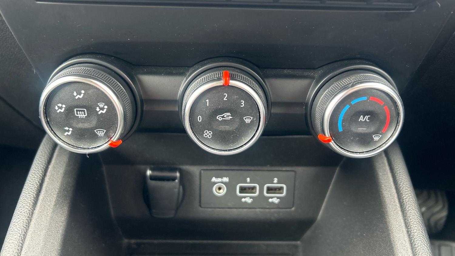 Used Renault Clio 2019 for sale - 78190895: Photo 24