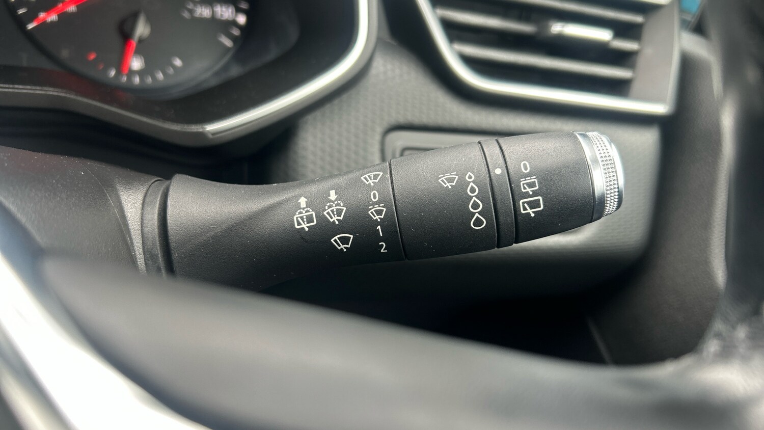 Used Renault Clio 2019 for sale - 78190895: Photo 29