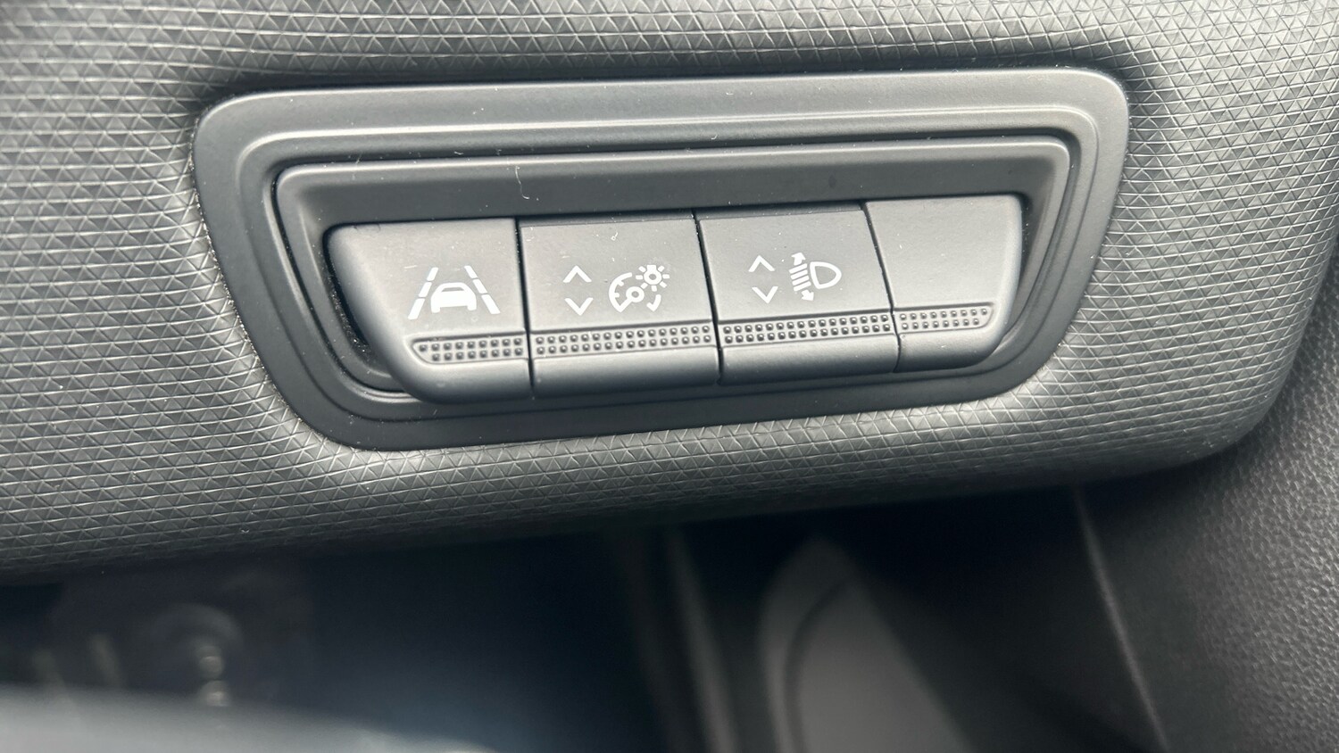 Used Renault Clio 2019 for sale - 78190895: Photo 32