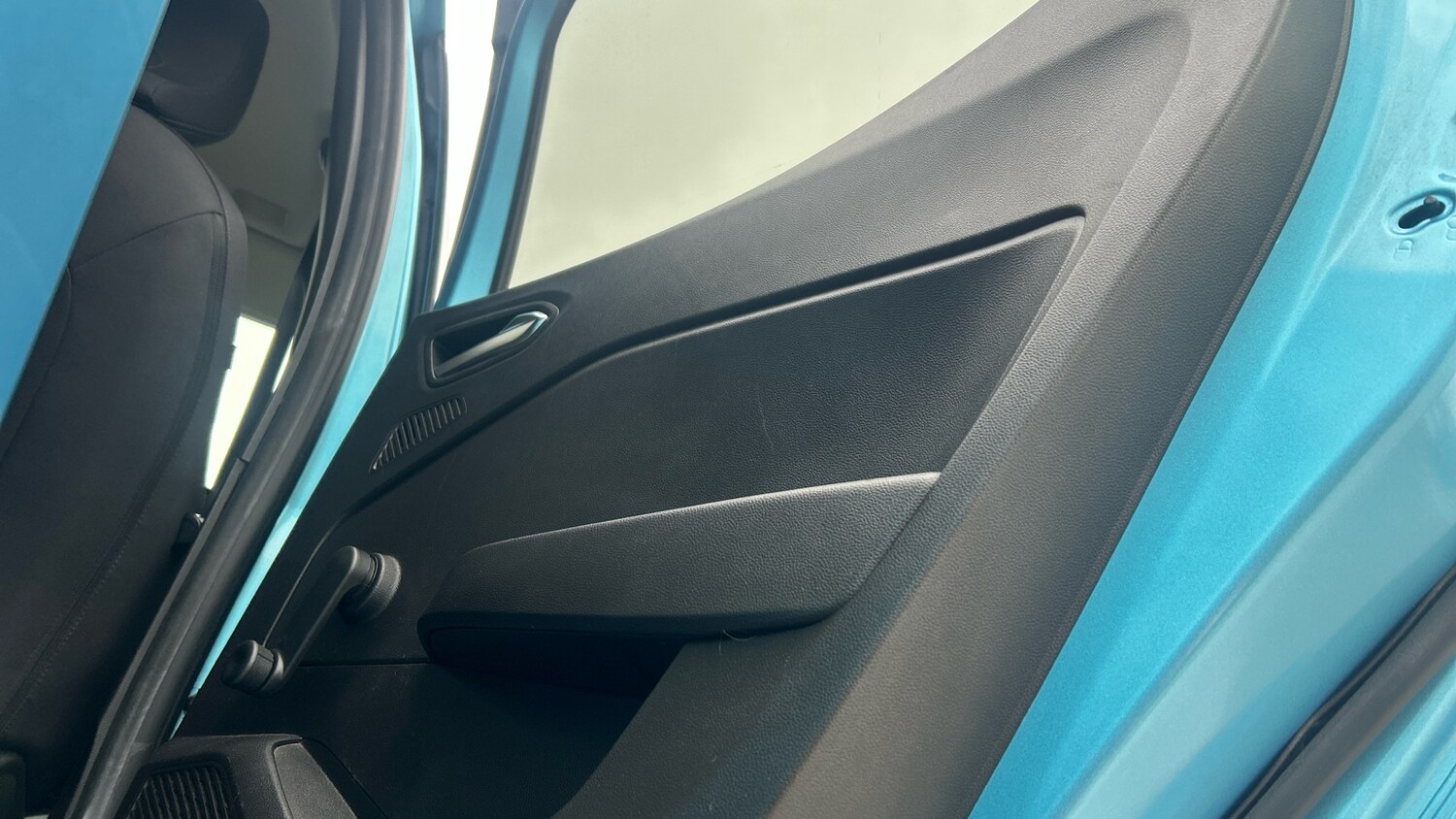 Used Renault Clio 2019 for sale - 78190895: Photo 41