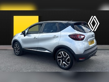 Used Renault Captur 2019 for sale - 79356893: Photo