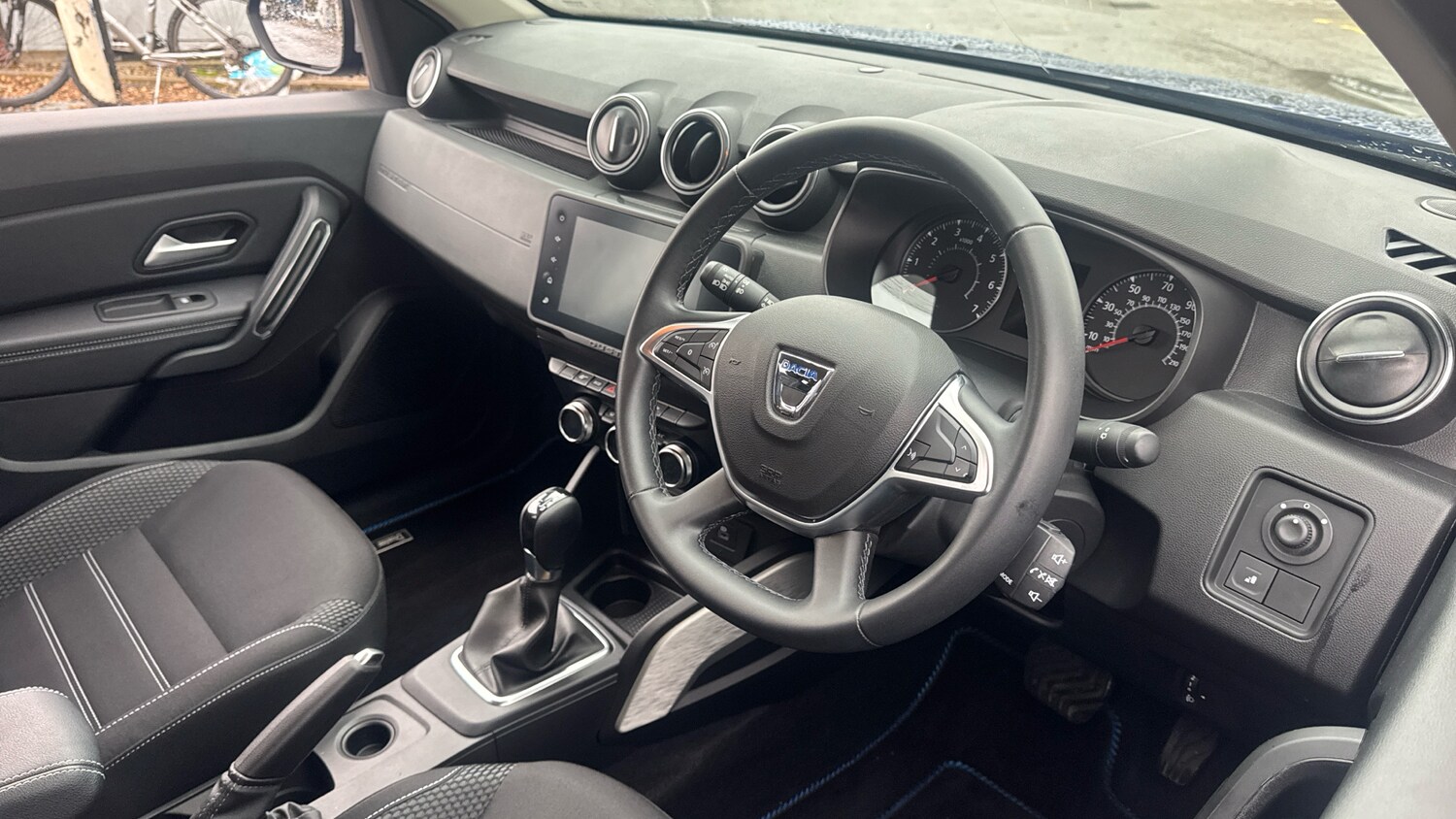 Used Dacia Duster 2022 for sale - 76817410: Photo 11