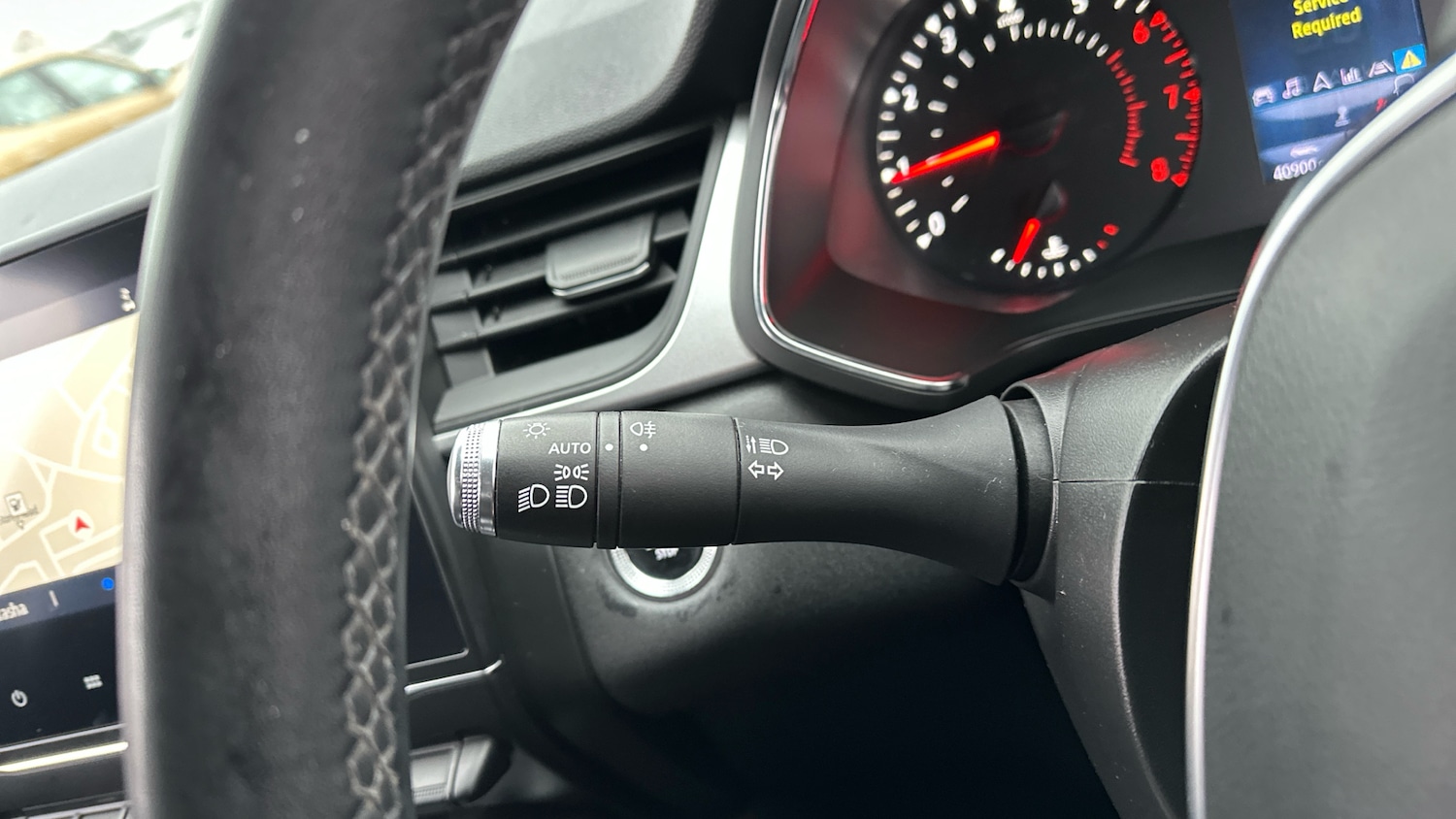 Used Renault Captur 2021 for sale - 76979307: Photo 24