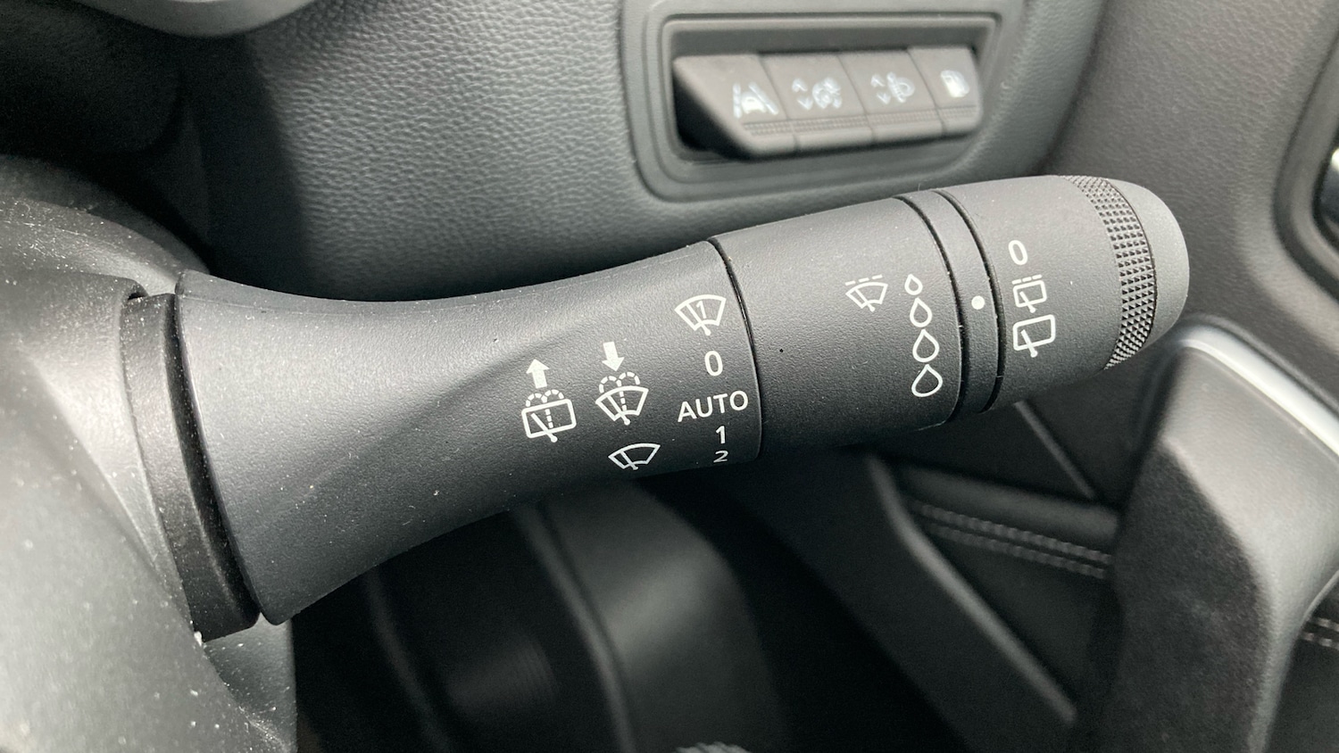 Used Renault Captur 2023 for sale - 77180646: Photo 25