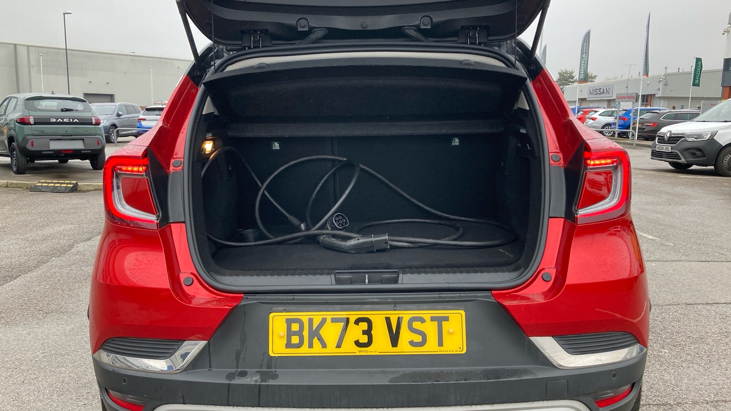 Used Renault Captur 2023 for sale - 77180646: Photo 4