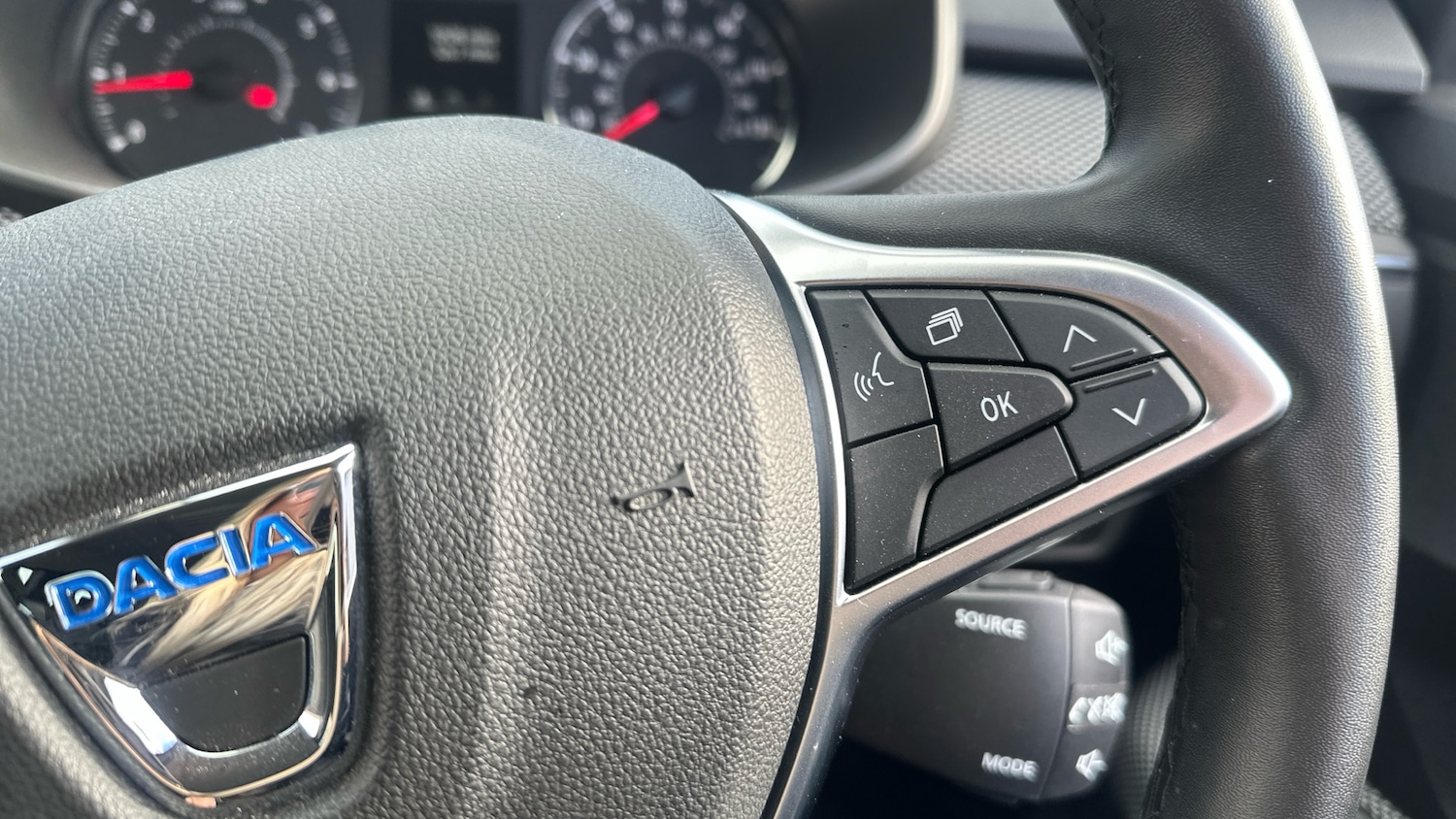 Used Dacia Jogger 2023 for sale - 76482764: Photo 24