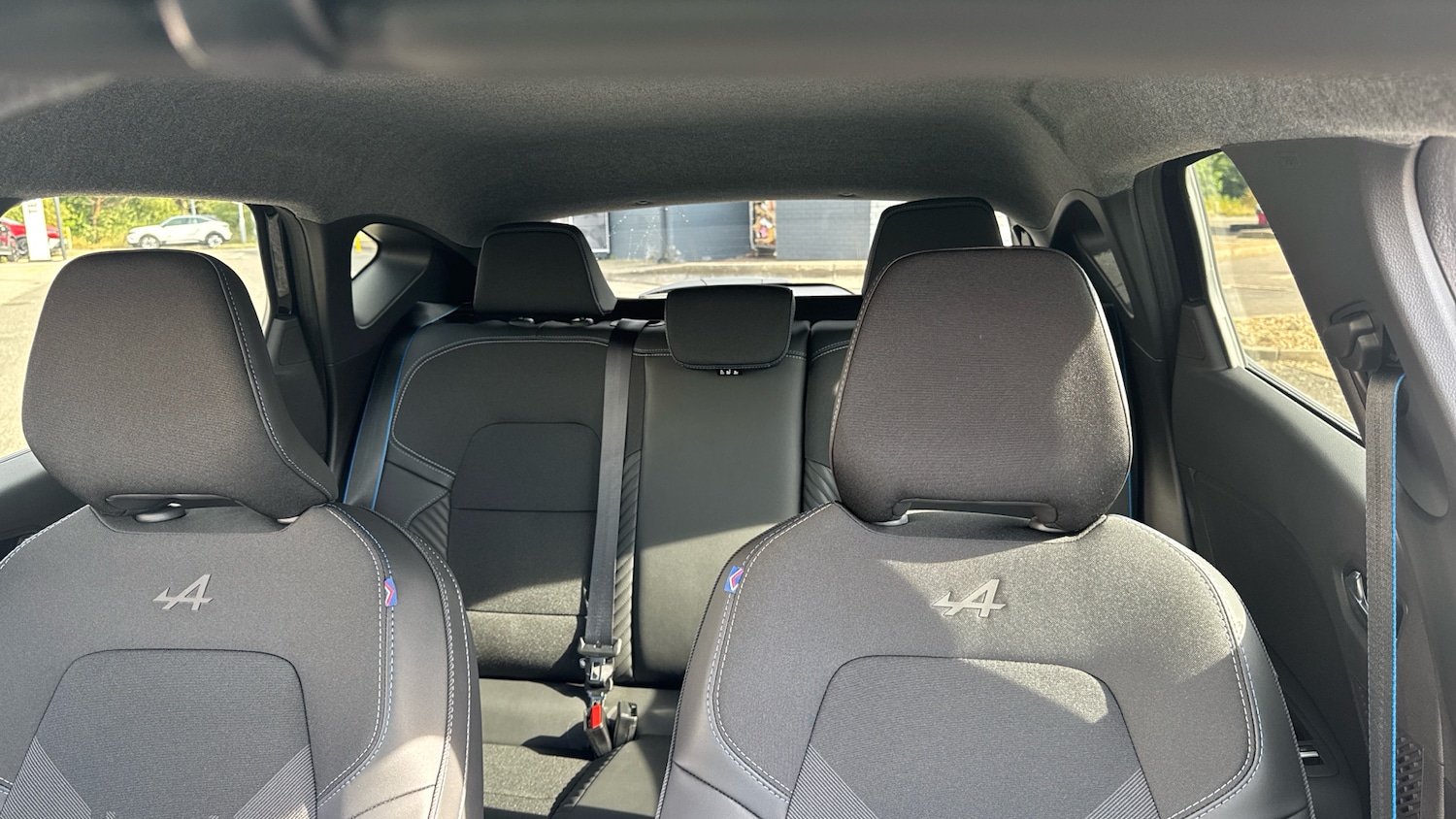 Used Renault Captur 2025 for sale - 76159881: Photo 15