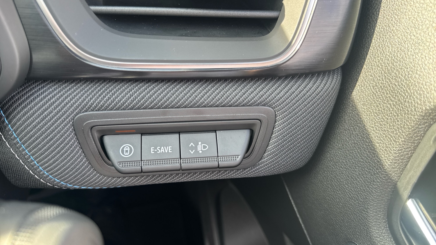 Used Renault Captur 2025 for sale - 76159881: Photo 26