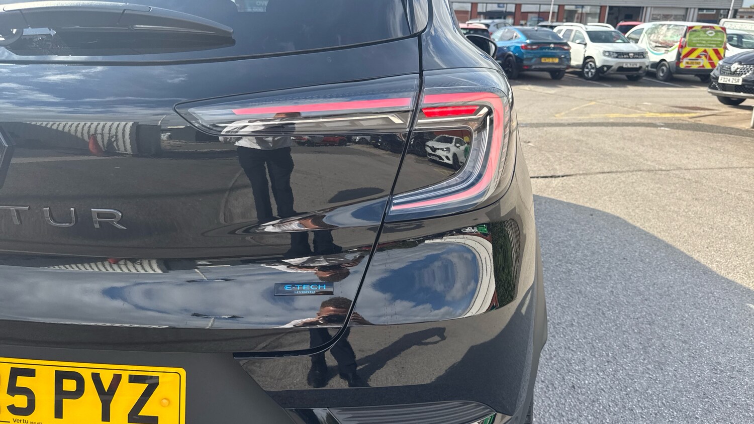 Used Renault Captur 2025 for sale - 76159881: Photo 39