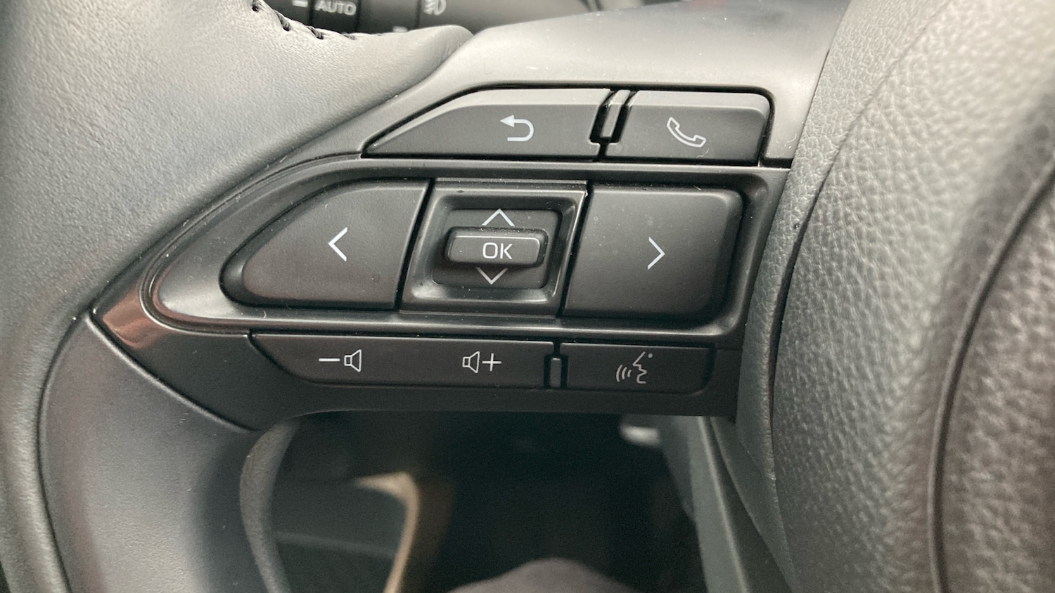 Used Toyota Aygo X 2023 for sale - 78182697: Photo 23