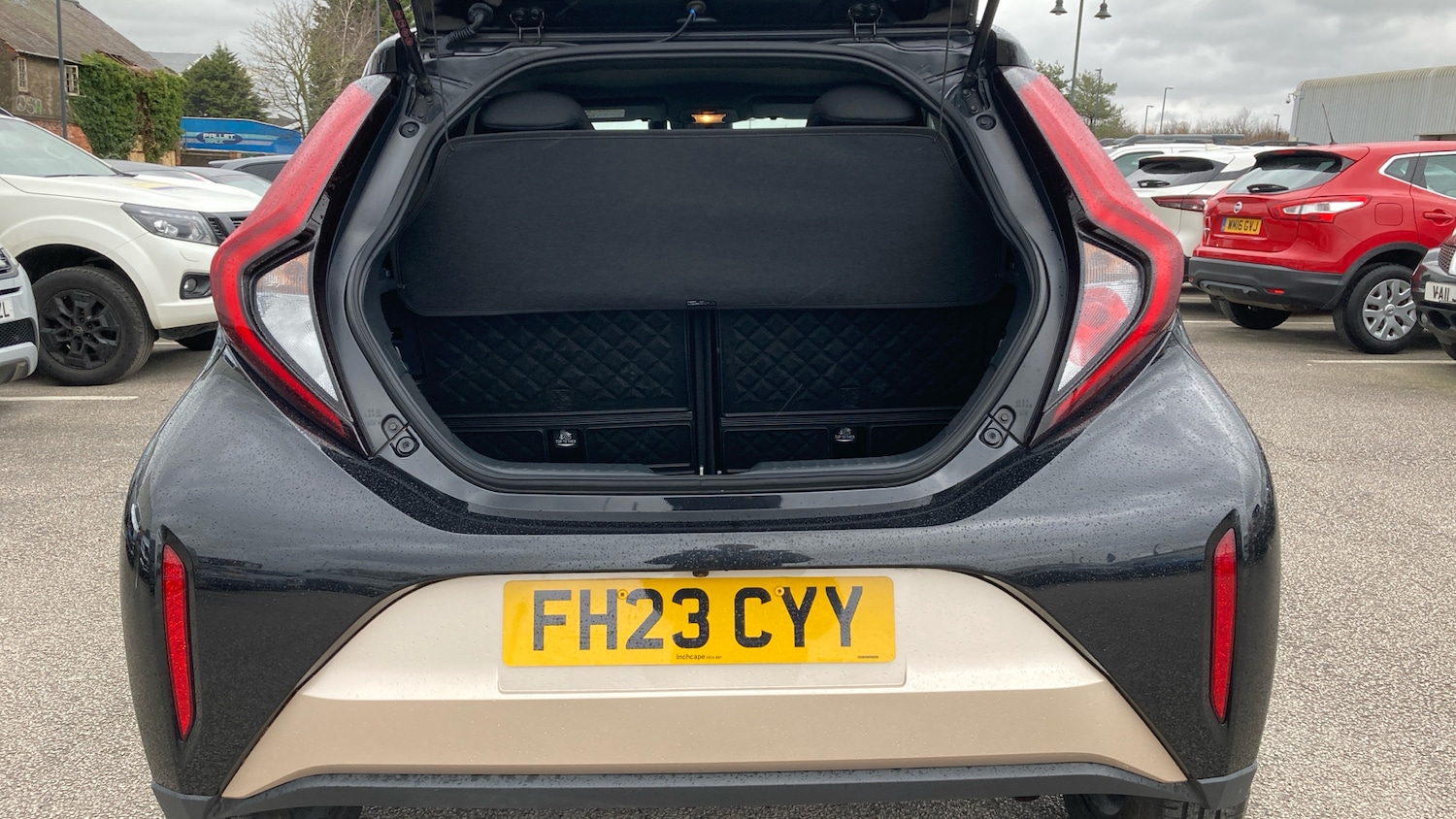 Used Toyota Aygo X 2023 for sale - 78182697: Photo 4