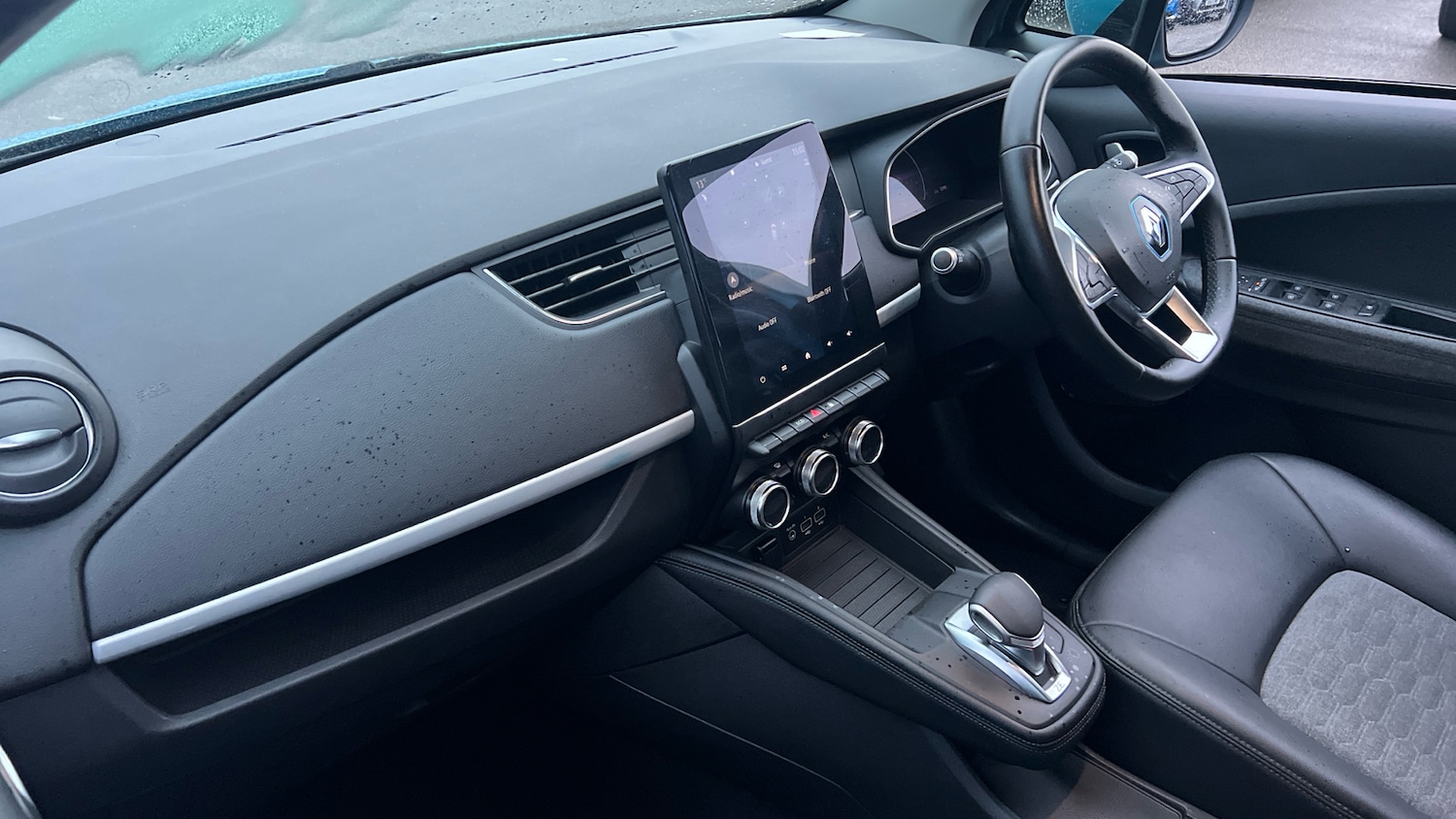 Used Renault Zoe 2020 for sale - 76986718: Photo 9