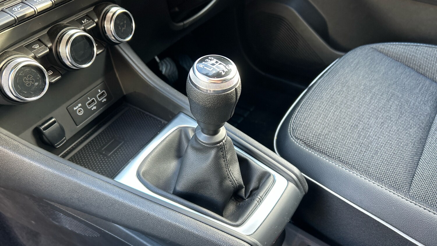 Used Renault Captur 2022 for sale - 77864531: Photo 13