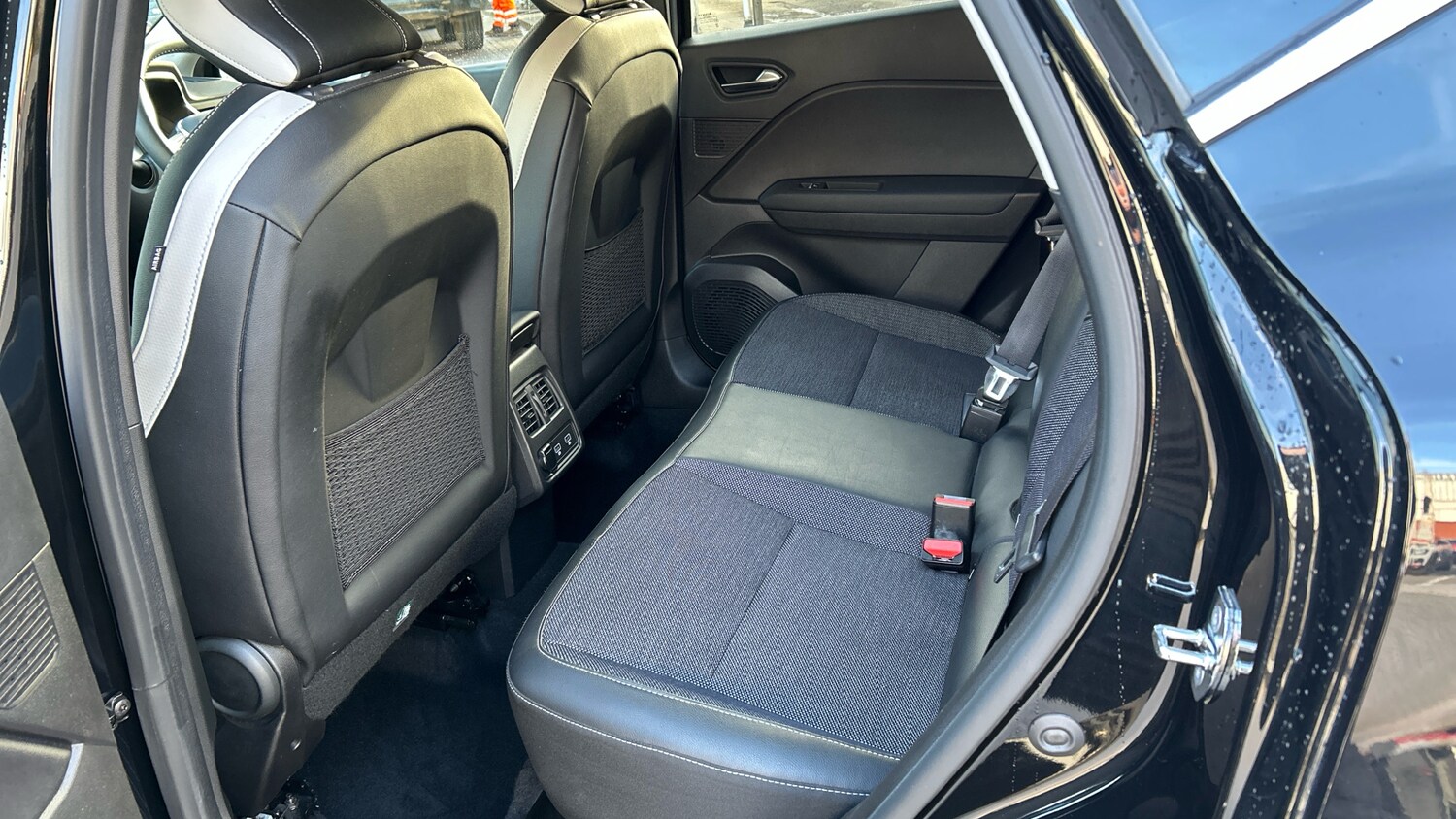 Used Renault Captur 2022 for sale - 77864531: Photo 16