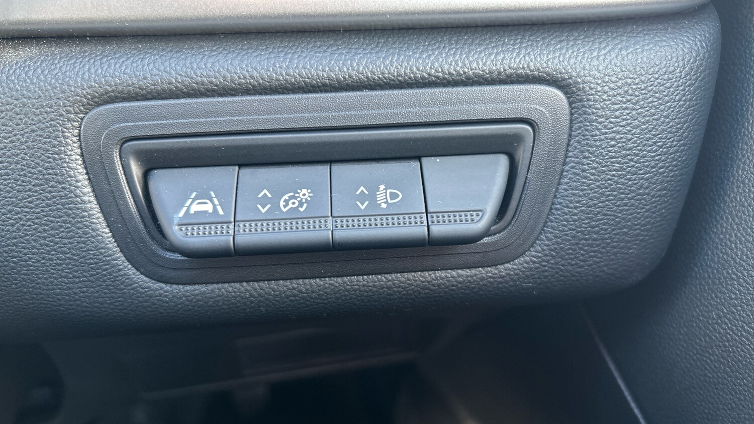 Used Renault Captur 2022 for sale - 77864531: Photo 22