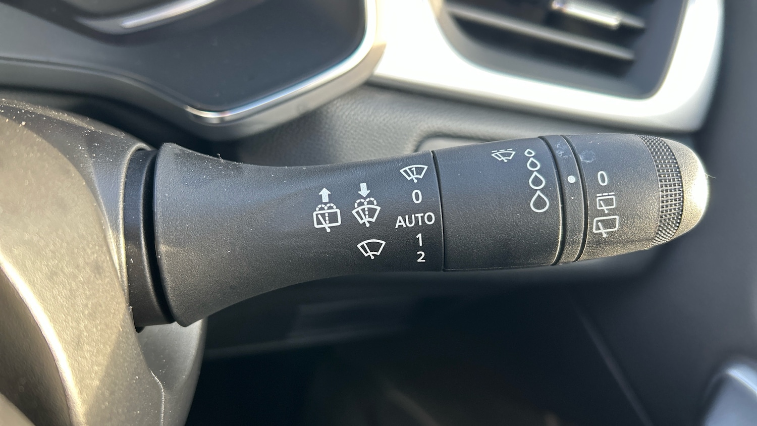 Used Renault Captur 2022 for sale - 77864531: Photo 23