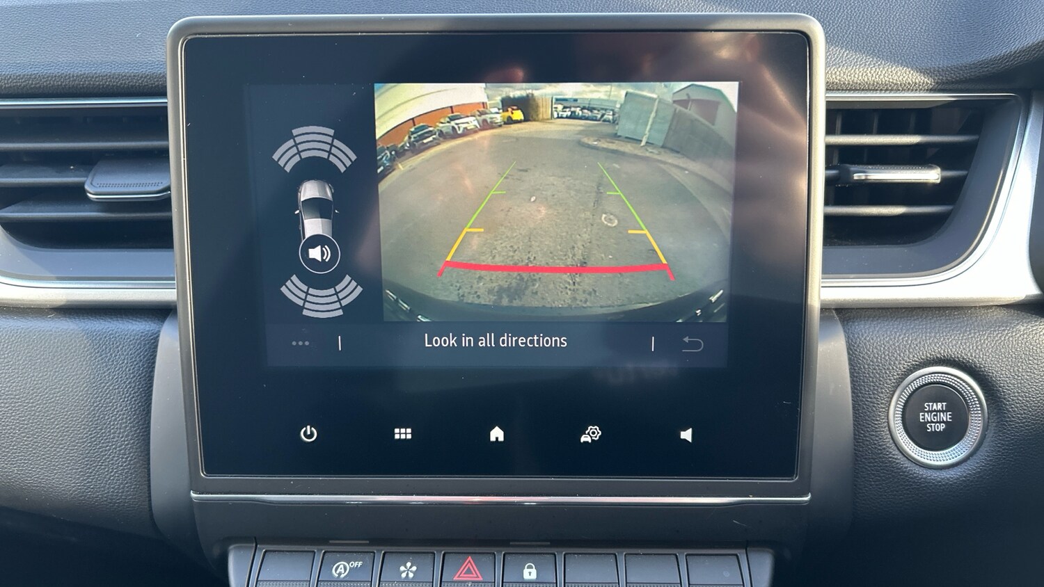 Used Renault Captur 2022 for sale - 77864531: Photo 30