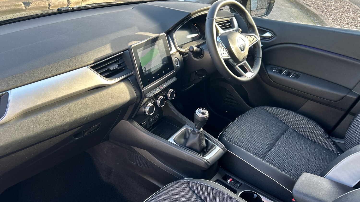 Used Renault Captur 2022 for sale - 77864531: Photo 9