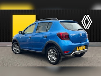 Used Dacia Sandero Stepway 2017 for sale - 78093380: Photo