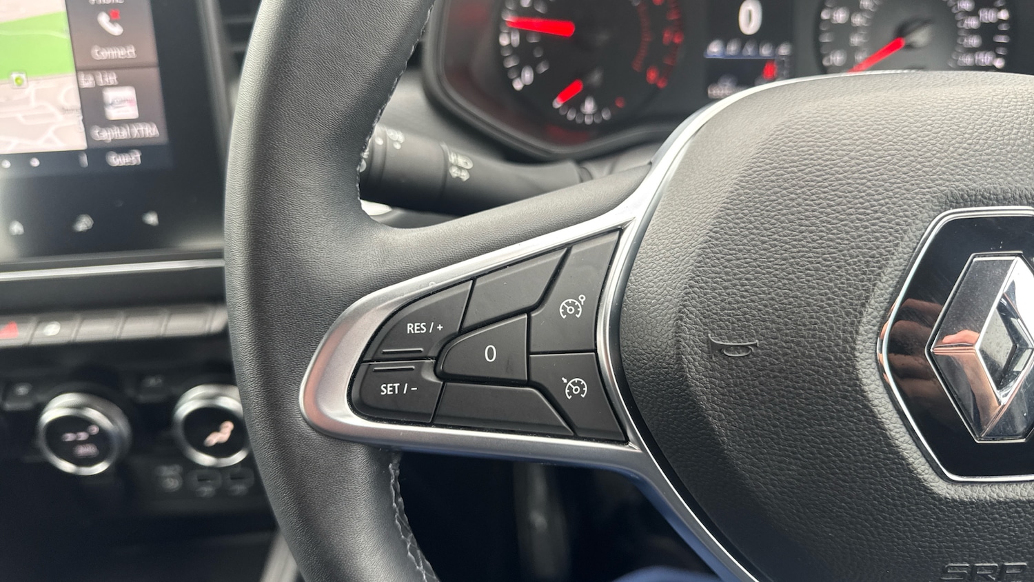 Used Renault Clio 2022 for sale - 77528501: Photo 21