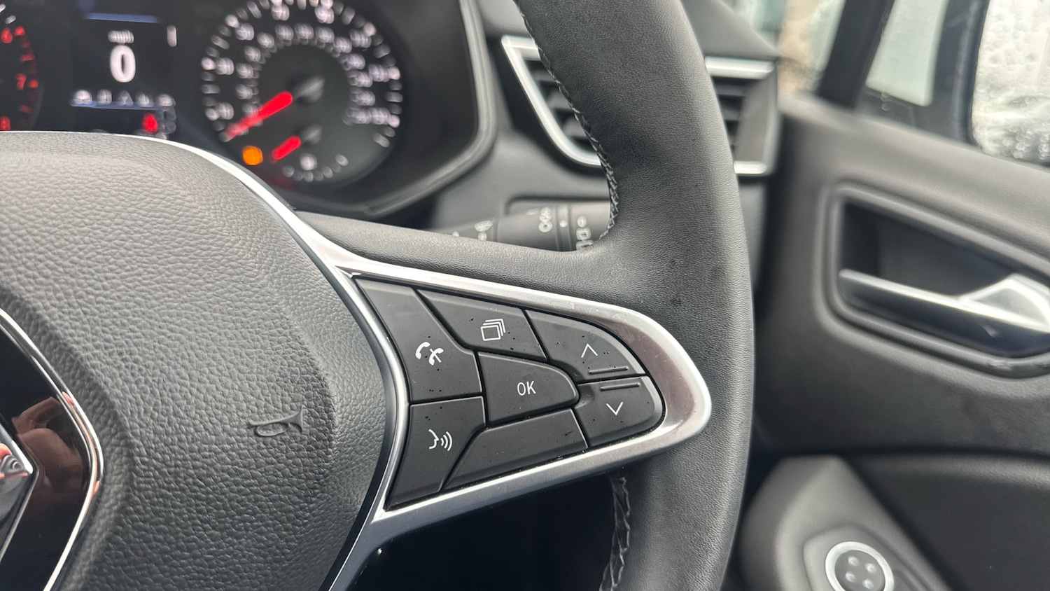 Used Renault Clio 2022 for sale - 77528501: Photo 22