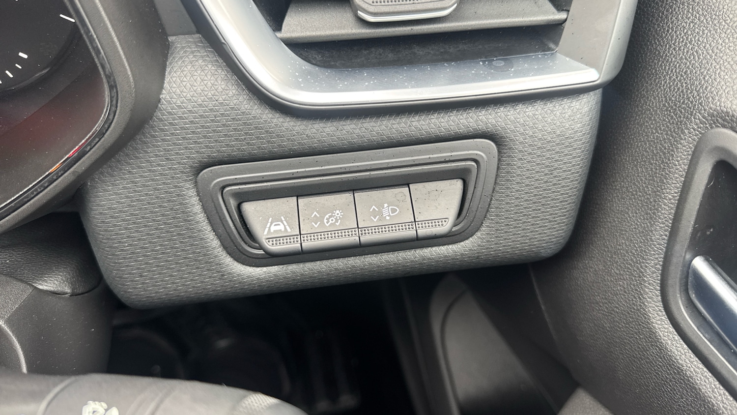 Used Renault Clio 2022 for sale - 77528501: Photo 25