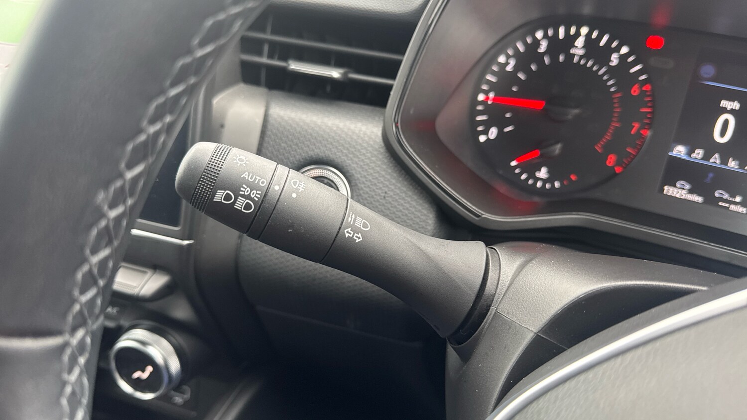 Used Renault Clio 2022 for sale - 77528501: Photo 28