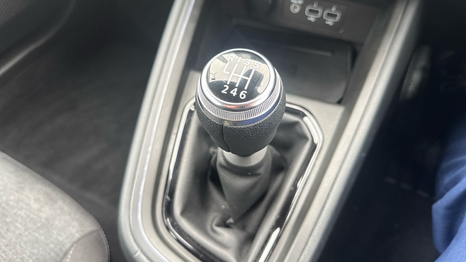 Used Renault Clio 2022 for sale - 77528501: Photo 44