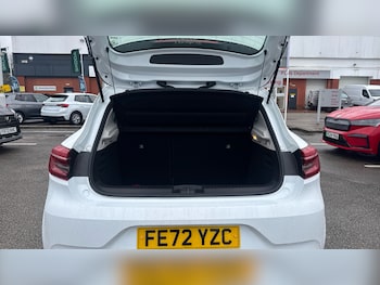 Used Renault Clio 2022 for sale - 77528501: Photo