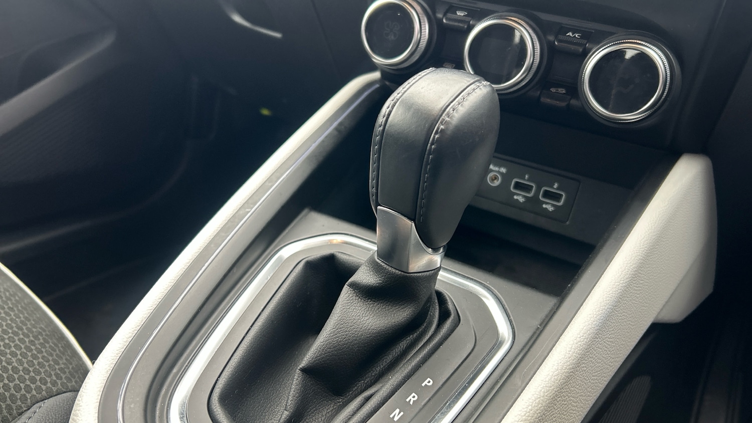 Used Renault Clio 2021 for sale - 76650957: Photo 13