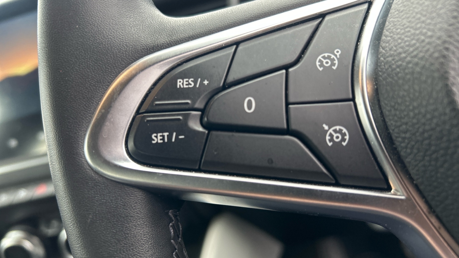 Used Renault Clio 2021 for sale - 76650957: Photo 25