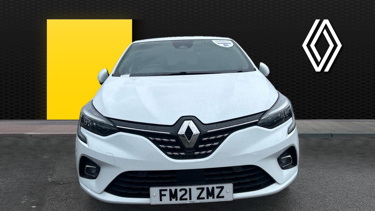 Used Renault Clio 2021 for sale - 76650957: Photo 3