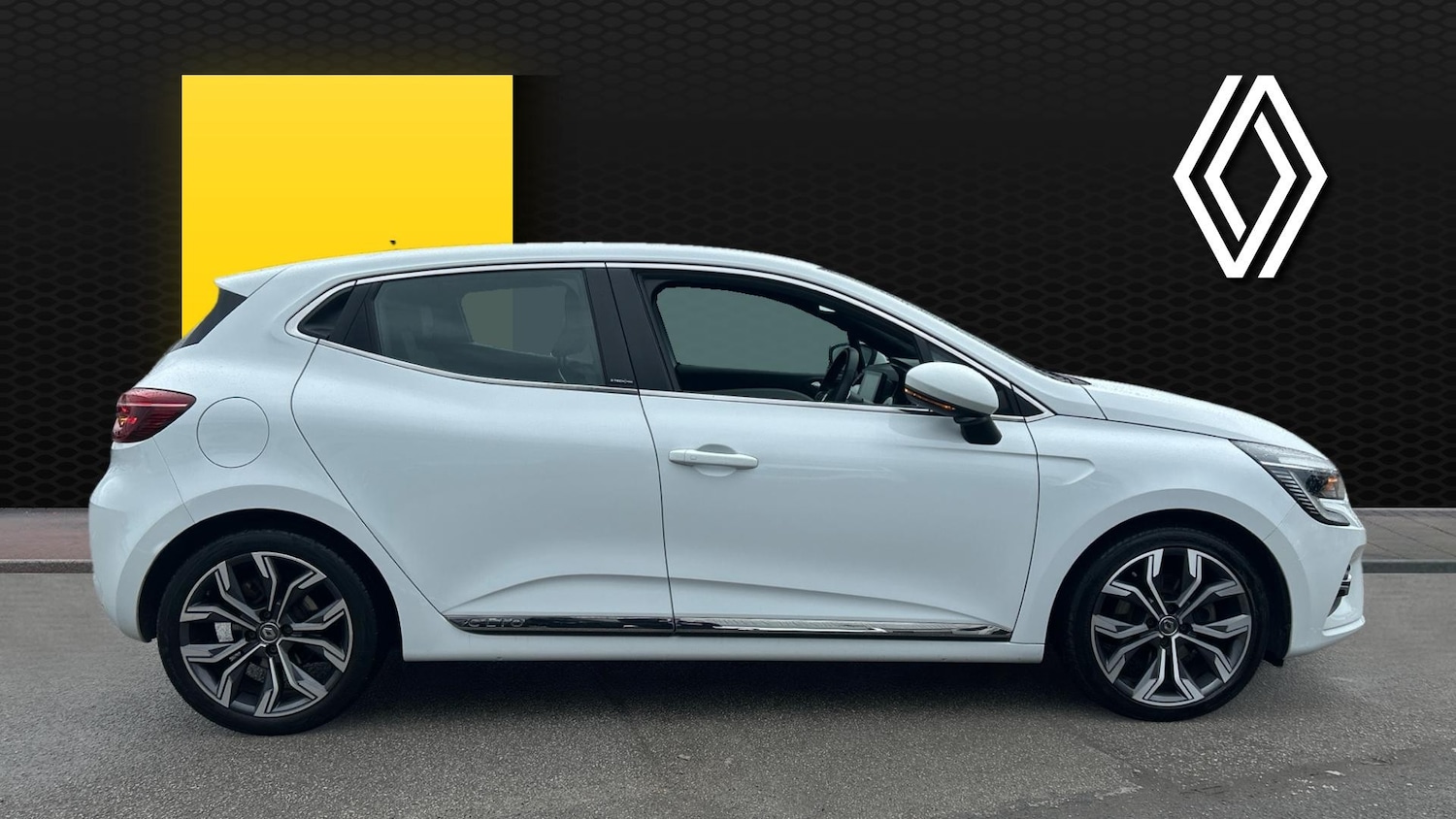Used Renault Clio 2021 for sale - 76650957: Photo 5