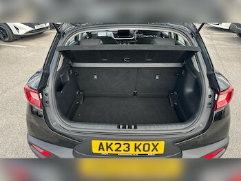 Used Kia Stonic 2023 for sale - 78269971: Photo