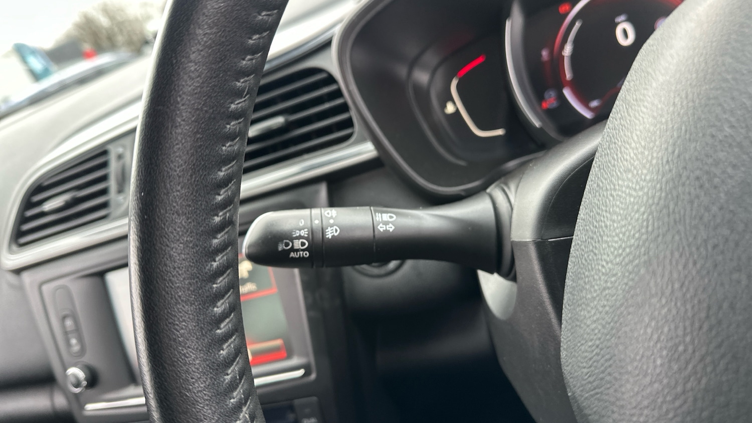 Used Renault Kadjar 2017 for sale - 77592642: Photo 24