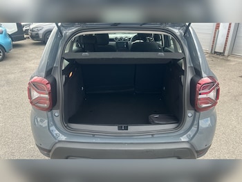 Used Dacia Duster 2024 for sale - 79369641: Photo