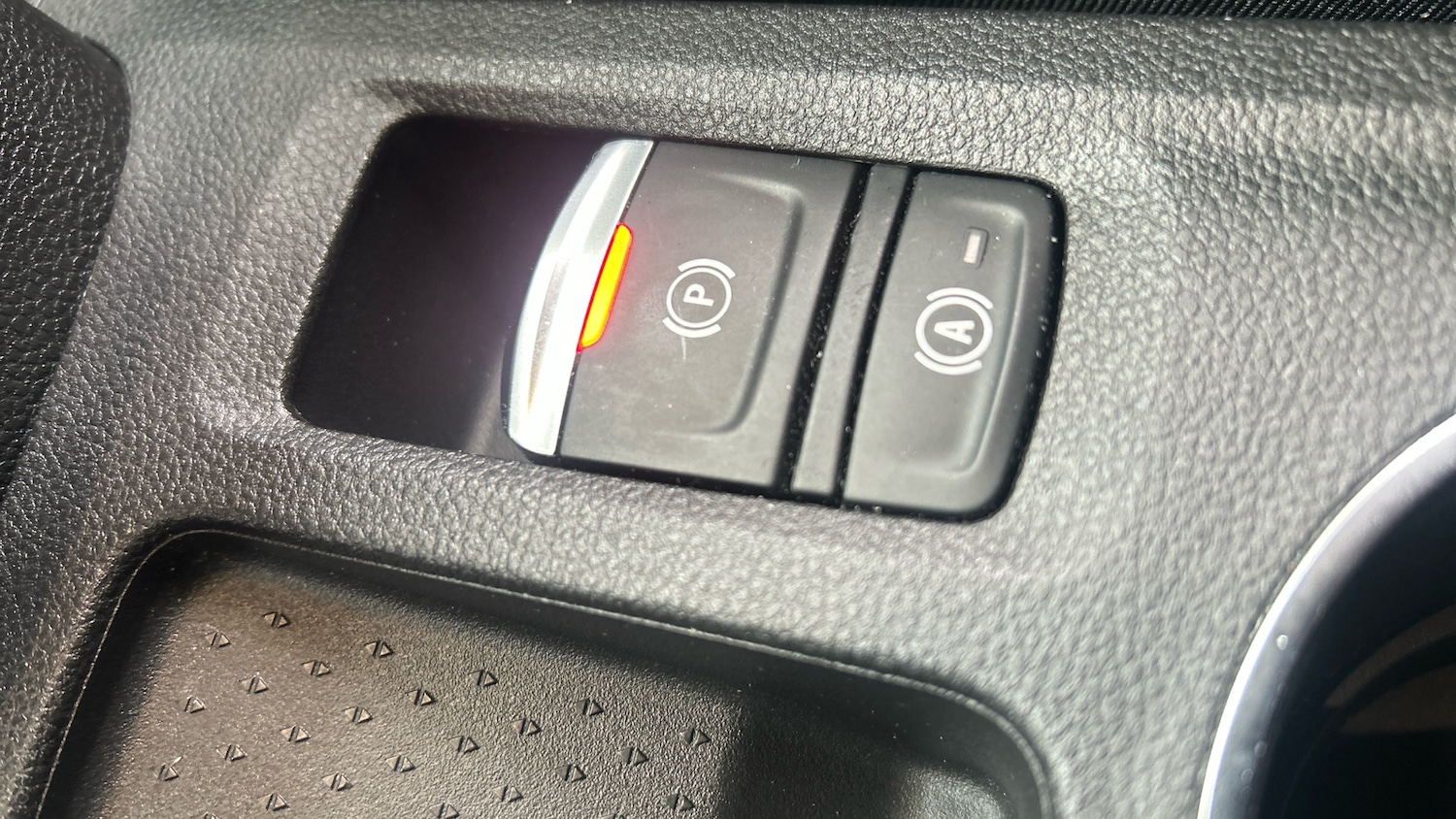 Used Renault Captur 2022 for sale - 76428600: Photo 24